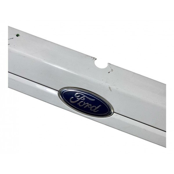 Moldura Luz De Placa Porta Malas Fiesta Sedan 2011 2013