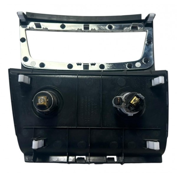 Moldura Painel Central Acendedor Jac J6 2013 2.0 Original Preto