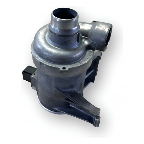 Bomba De Agua Eletrica Volvo S60 Xc60 Xc90 T4 T5 T8 2016