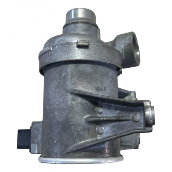Bomba De Agua Eletrica Volvo S60 Xc60 Xc90 T4 T5 T8 2016