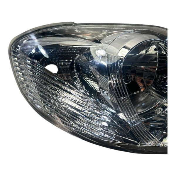 Farol Máscara Cromada Corolla 2005 2008 Dianteiro Direito Direito/passageiro