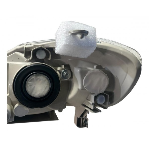 Farol Máscara Cromada Corolla 2005 2008 Dianteiro Direito Direito/passageiro