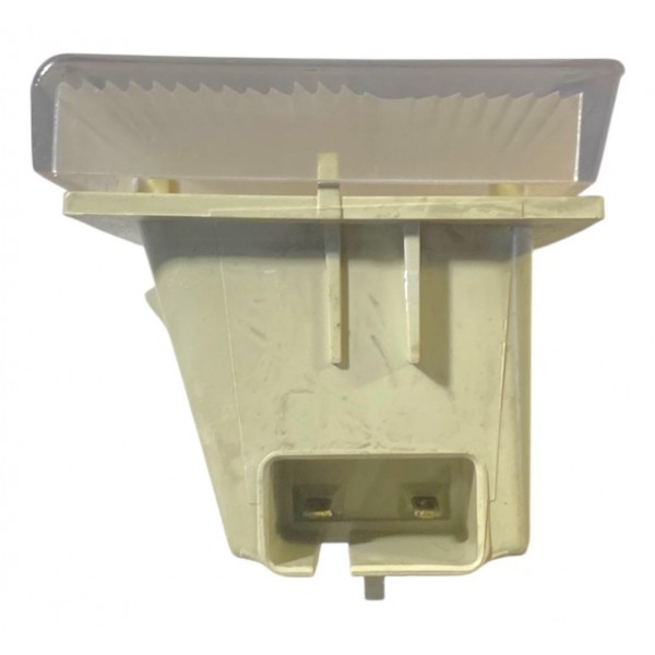 Lanterna Luz Cortesia Fiat Freemont 2012 13 2014 Porta Malas