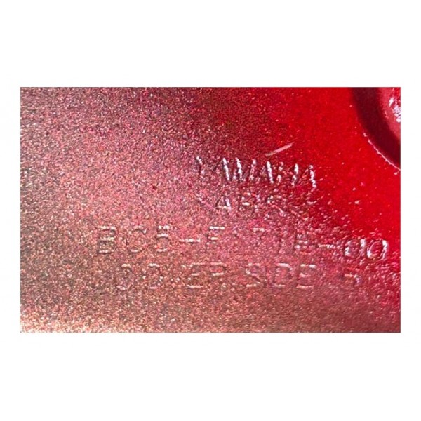 Rabeta Lateral Yamaha Fazer 250 2018 A 2022 Direita Original Vermelho