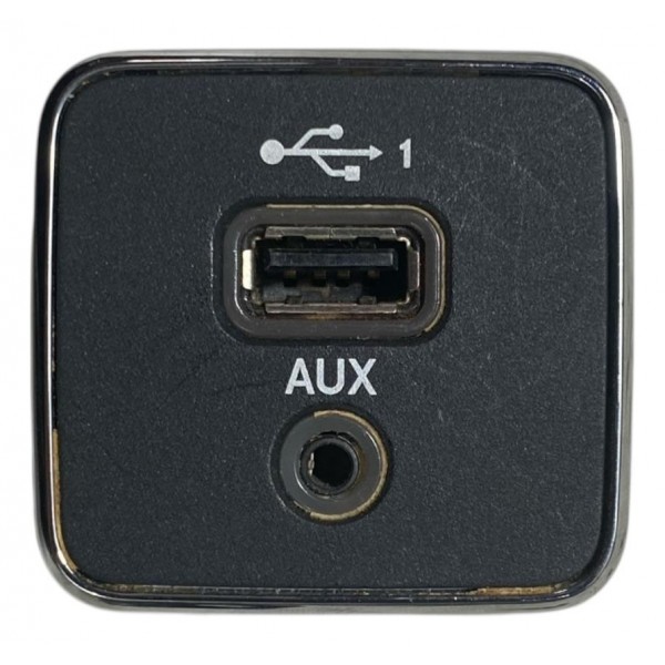 Entrada Usb Auxiliar Jeep Compass Original 2016 2023