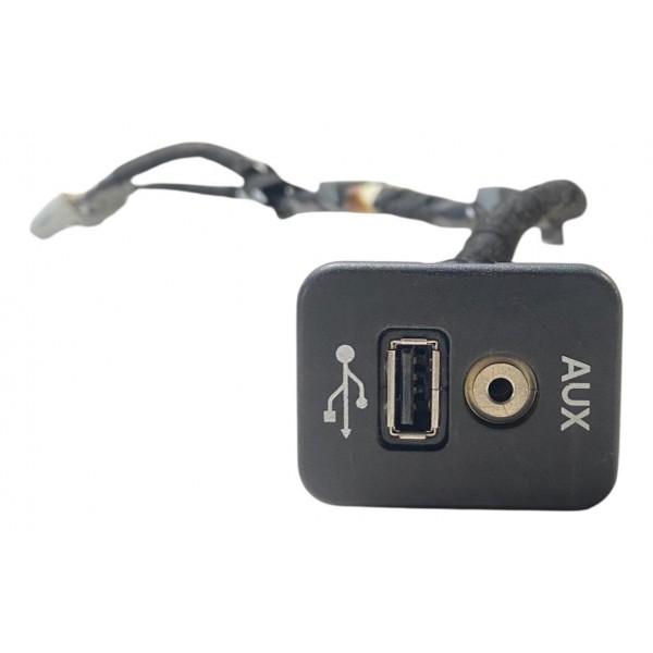 Entrada Usb Auxiliar Console Flat Freemont 2012 2014