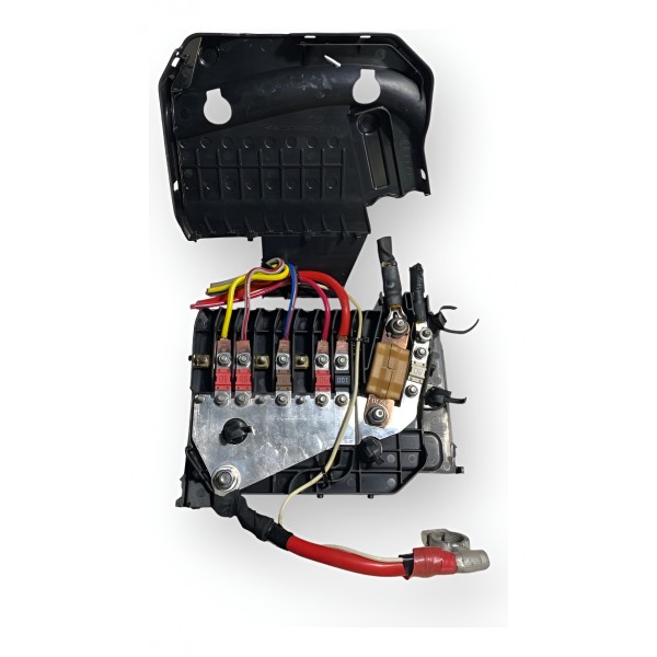 Caixa Fusivel Rele Ford Focus 2015 Original Av6t14a067bc