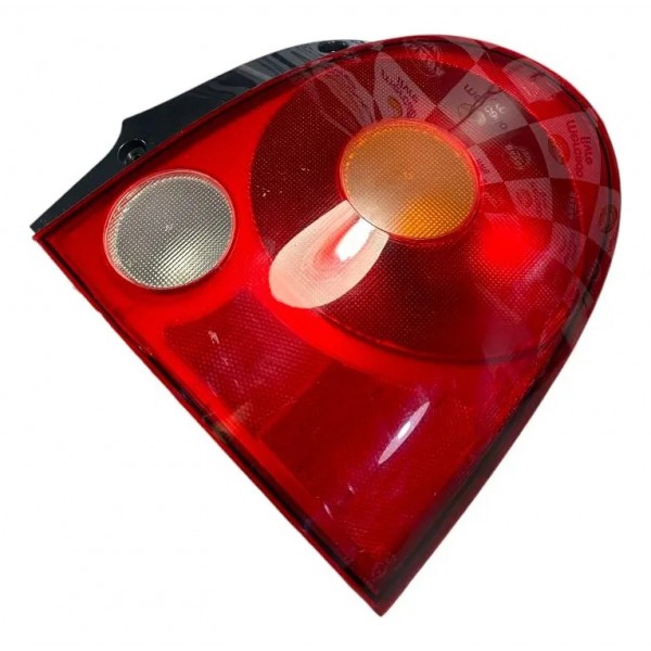 Lanterna Chery Qq Traseira Direita 2014 2015 2016 Direito/passageiro Vermelho