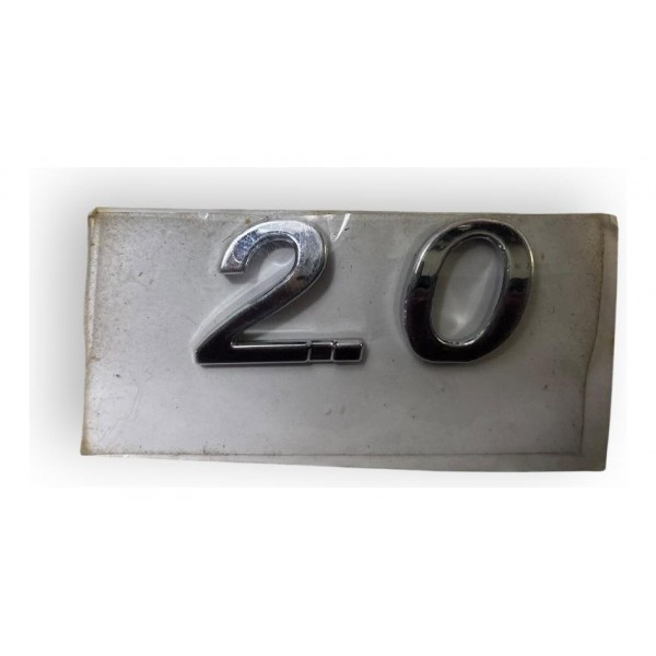 Emblema 2.0 Chery Tiggo Prateado