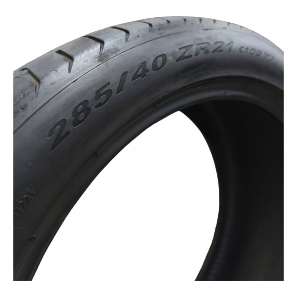 Pneu Pirelli Original Aro 21 285/40r21 109y Pzero