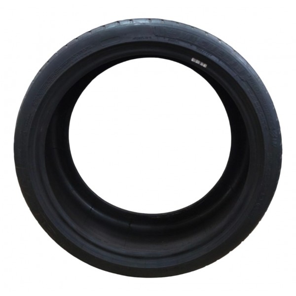 Pneu Michelin Aro 20 245/35 Zr20 95y Xl Pilot Sport 4 S Mo1 A1