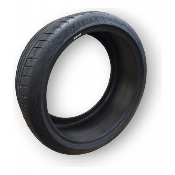 Pneu Michelin Aro 20 245/35 Zr20 95y Xl Pilot Sport 4 S Mo1 A1