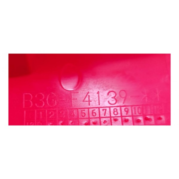 Tampa Superior Tanque Yamaha Lander 250  Direita Original Vermelho