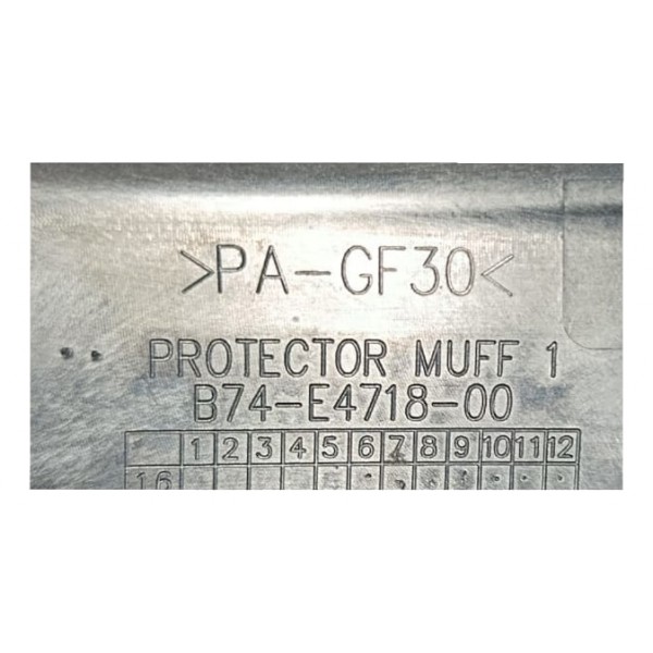 Protetor Capa Do Escapamento Xmax 250 Yamaha Com Detalhe