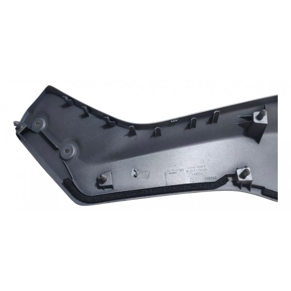 Carenagem Superior Assoalho Direito Yamaha Nmax 2025 Detalhe Prateado