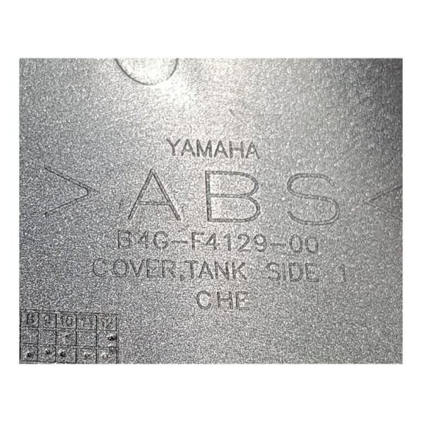 Carenagem Aba Esq Tanque Yamaha Fz15 2023 Com Detalhe Preto Cinza