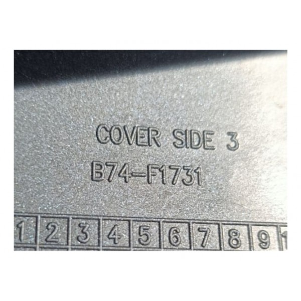 Carenagem Traseira Esquerda Xmax 250 2021 A 2024 Com Detalhe Azul-escuro