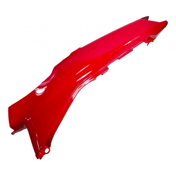 Tampa Lateral Direita Vermelha Crypton T105 Detalhe