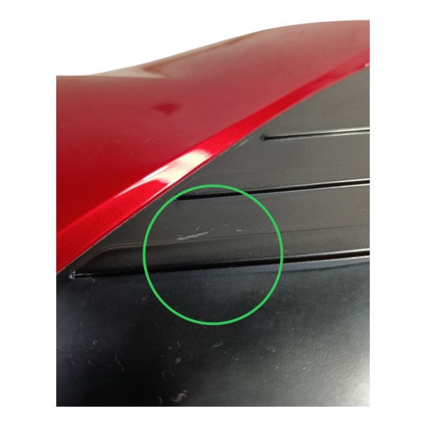 Tampa Lateral Direita Ybr 125 2005 A 2008 Detalhe