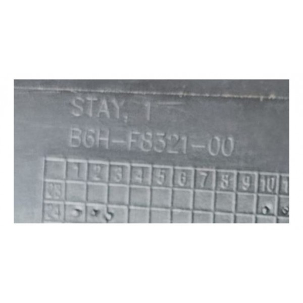 Suporte Da Tampa Da Caixa Interna Nmax 2021 A 2024 Preto