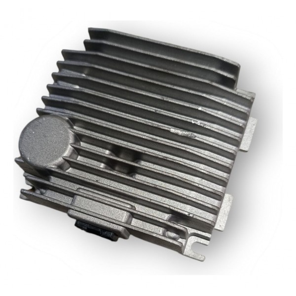 Modulo Amplificador Som Original Porsche Taycan 2021 2024 Prateado