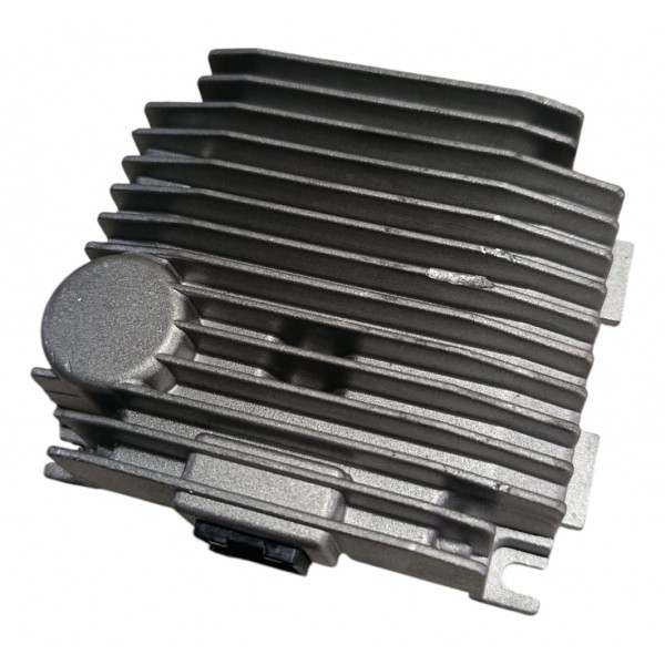 Modulo Amplificador Som Original Porsche Taycan 2021 2024 Prateado