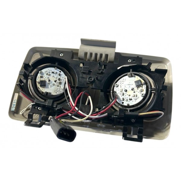 Luz Cortesia Teto Fiat Freemont Dianteiro Original