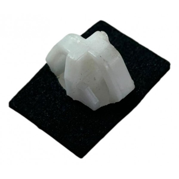 Grampo Presilha Moldura Paralama Kia Sportage 2008 2009 2010