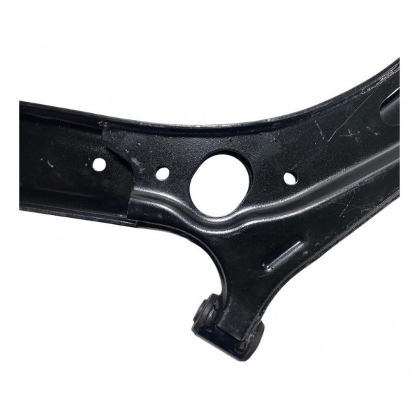 Bandeja Balança Hb20 Hatch Sedan Dianteira Direita 2013 2019