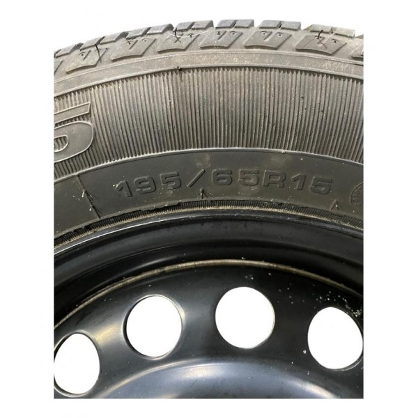 Roda Com Pneu Estepe Zafira Gm Original 195/65 R15 Preto
