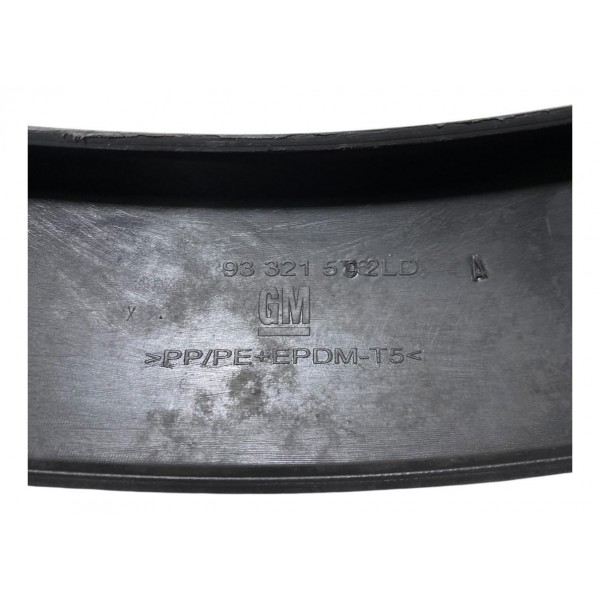 Moldura Do Para-lama Zafira Dianteiro Direita 2001 A 2011