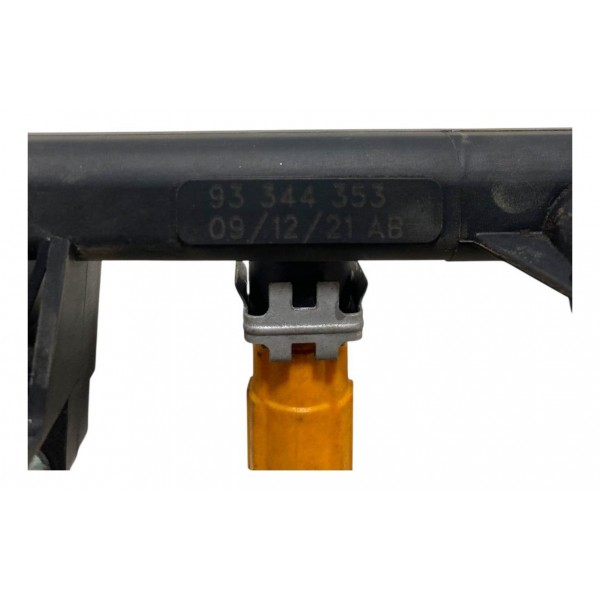 Flauta Bico De Injeção Zafira 2011