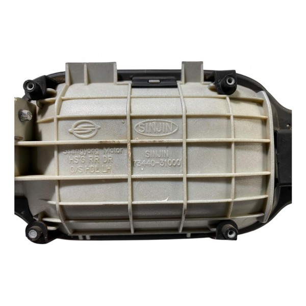 Maçaneta Externa Ssangyong Kyron Traseira Esquerda 2009 Prateado Traseira