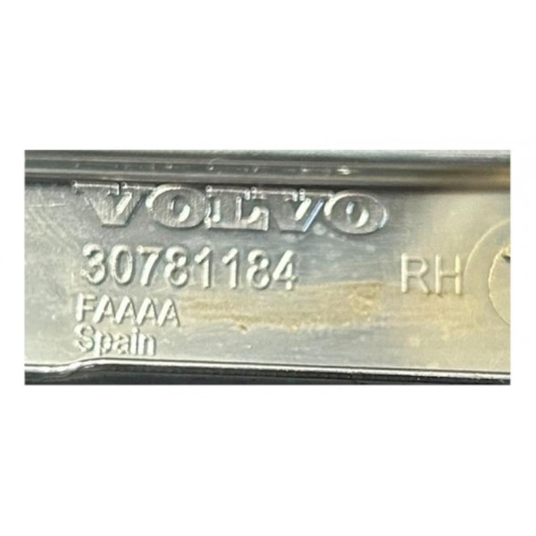 Moldura Porta Volvo Xc60 Traseiro Direito 2010 Original Prateado