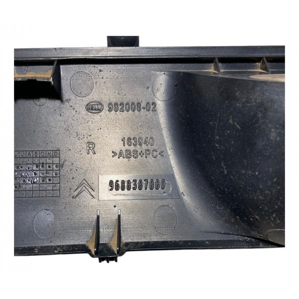 Defletor Olho Gato Citröen C4 Grand Picasso Traseiro Direito Vermelho