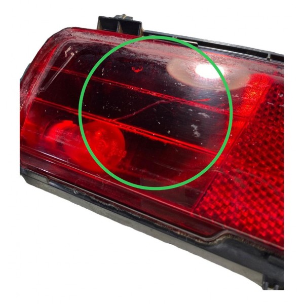 Defletor Olho Gato Citröen C4 Grand Picasso Traseiro Direito Vermelho