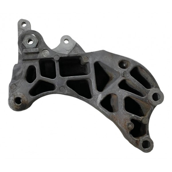 Suporte Bomba Hidráulica Fiat Freemont 2012 /2016 04891593aa