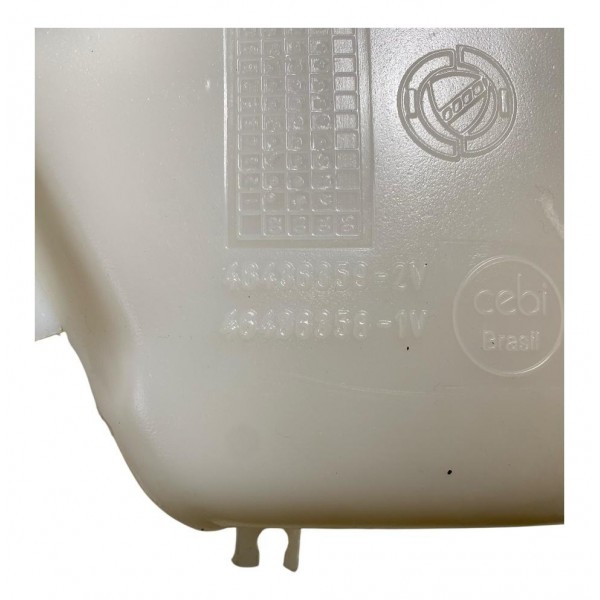 Reservatório Limpador Parabrisa Fiat Strada 2001 2007 Bege