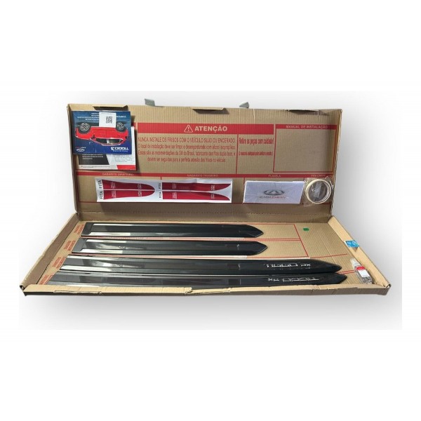 Friso Lateral Chery Tiggo 3x Original 011407251 Preto