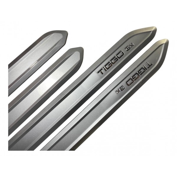 Jogo Friso Lateral Prata Metálico Orig Tiggo 3x 2022 A 2023 Prateado