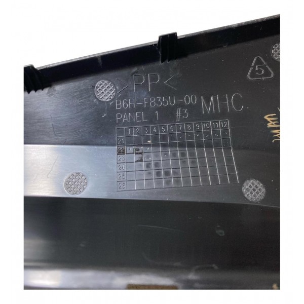 Acabamento Carenagem Lateral Esquerda Nmax 160  2021 2024 Preto