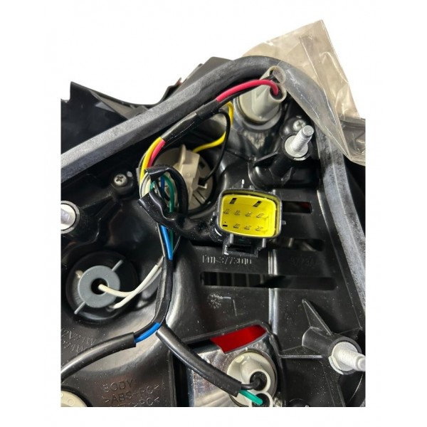 Lanterna Chery Cielo Sedan Traseira Esquerda Original 09 12 Esquerdo/motorista Vermelho