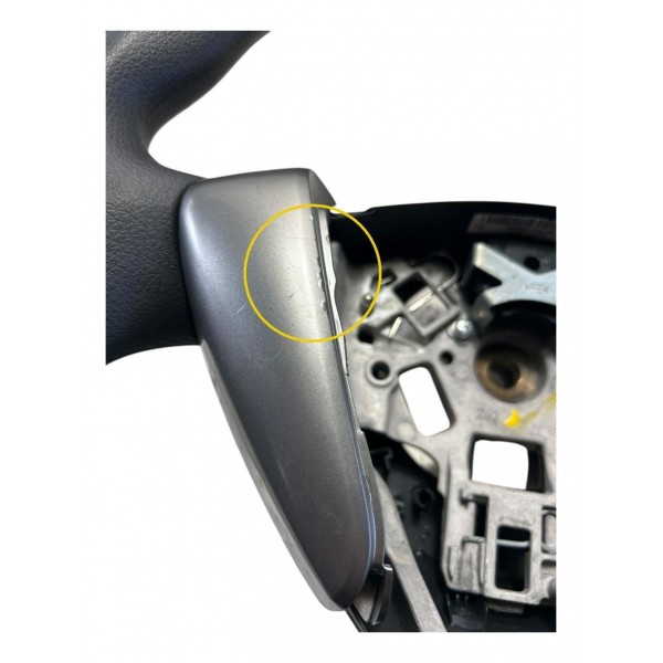 Volante Nissan March 2016 Original