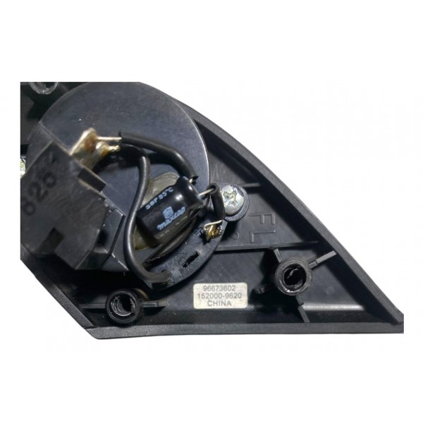 Auto Falante Tweeter Esquerdo Gm Captiva 2009 96673602 Preto