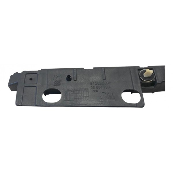 Guia Suporte Parachoque Gm Captiva Dianteiro Direito 2009 12