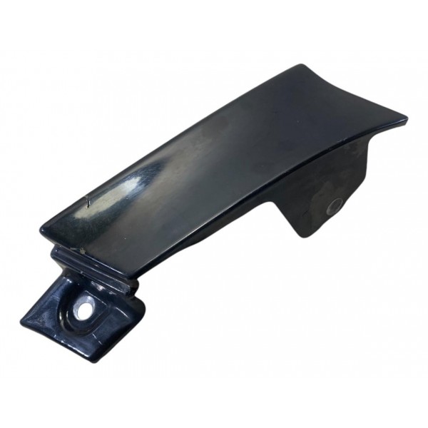 Acabamento Inferior Da Lanterna Esquerda Gm Captiva V6 2009