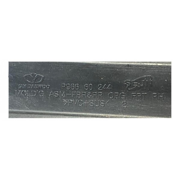 Friso Lateral Superior Gm Captiva 3.6 V6 2009 Original Prateado