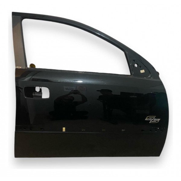 Porta Chevrolet Astra Dianteira Direita 2008 A 2012 Original Dianteira Direita Preto