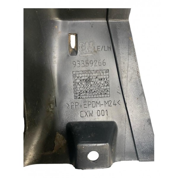 Moldura Traseira Esquerda Caixa De Ar Gm Astra 2008 93359266