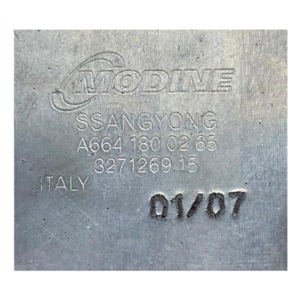 Radiador Resfriador Óleo Ssangyong Kyron 2.7 2009 Original